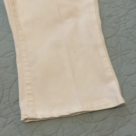 Talbots Crop Flare Jean - Picture 4 of 6